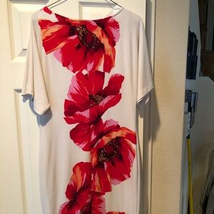 Ronni Nicole Sz 4 floral dress.